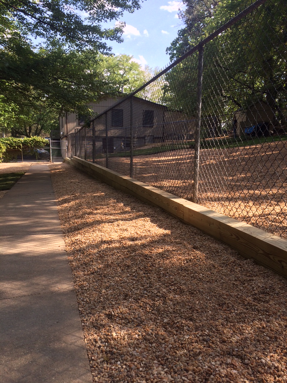 Kennel yard